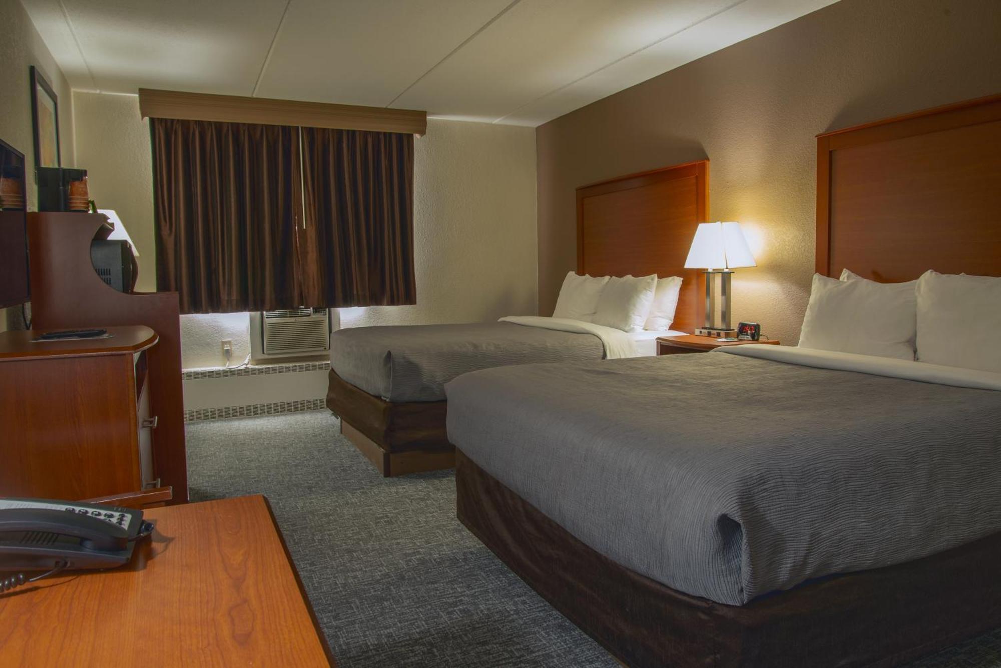 Quality Inn Stadium Area Green Bay Bagian luar foto