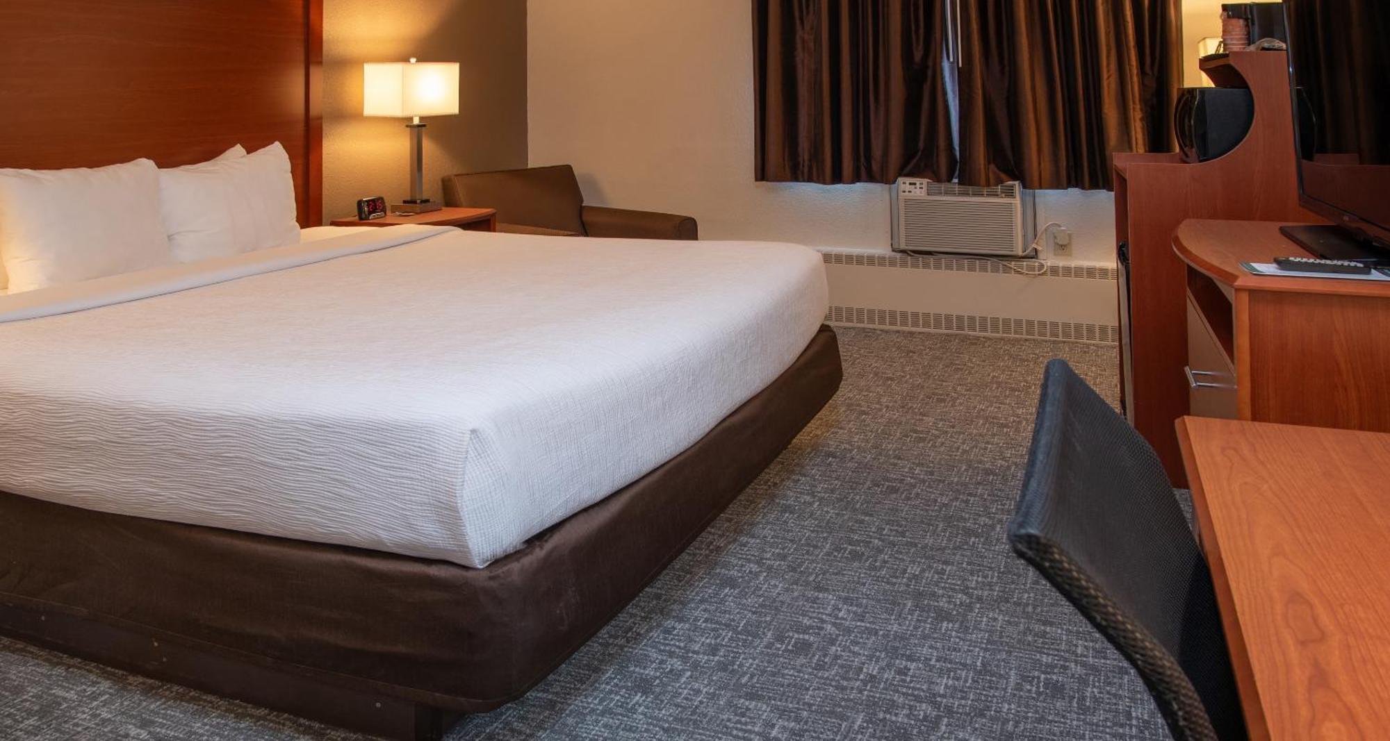 Quality Inn Stadium Area Green Bay Bagian luar foto