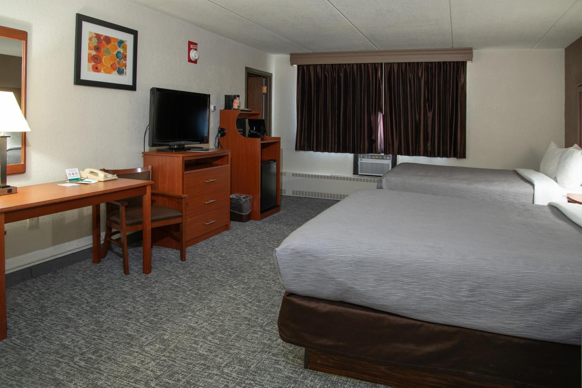 Quality Inn Stadium Area Green Bay Bagian luar foto
